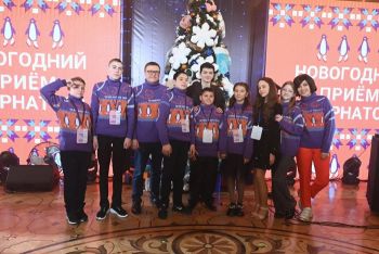 Пятиклассник школы № 14 поселка Красногорского Иван Мухарлянов побывал на новогоднем приеме у губернатора