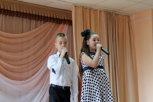 В Еманжелинске в школе № 2 прошел традиционный конкурс юных талантов «Ты супер!»