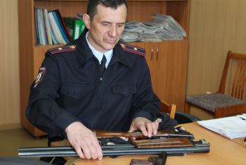 Сотрудники еманжелинской полиции собрали 15 единиц оружия, в том числе 11 огнестрельного