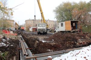 В Еманжелинске идет капитальный ремонт теплотрассы