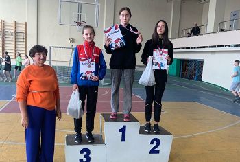 Красногорские легкоатлеты заняли призовые места на областном турнире в Миассе