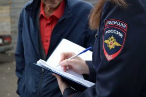 У 63-летнего жителя Еманжелинска украли сотовый телефон
