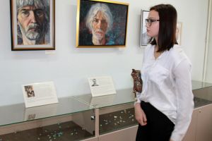 В историко-краеведческом музее Еманжелинска открылась выставка, посвященная Дню города
