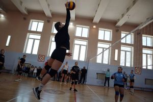 Команда из Еткуля выиграла открытый новогодний турнир по волейболу в Еманжелинске