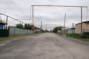 В поселке Борисовка заасфальтируют еще один небольшой участок дороги по улице Нижней