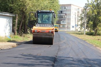 В Еманжелинском районе качество ремонта дорог взяли на контроль местные депутаты