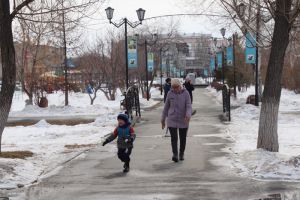 В городском сквере...