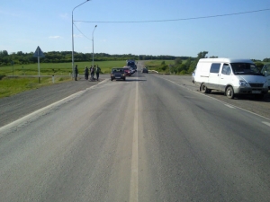 Вечером 14 июня на трассе около поселка Ключи Еманжелинского района был сбит велосипедист