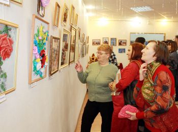 В еманжелинском музее открылась выставка прикладного творчества