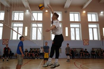 Красногорцы выиграли открытый волейбольный турнир в Еманжелинске