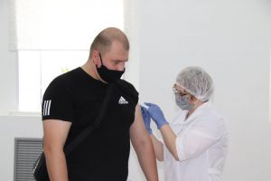 Лидеры по вакцинации в бюджетной сфере Еманжелинского района - работники культуры