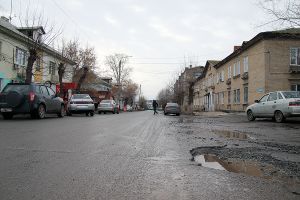 В Еманжелинске заасфальтируют улицу Чайковского