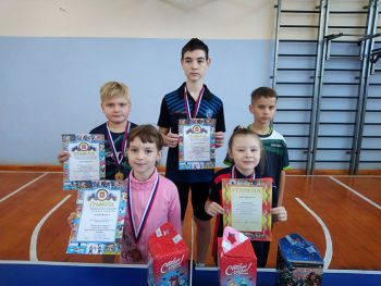 Теннисисты Еманжелинского района завоевали три награды в Еткуле