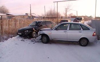 В Еманжелинском районе в двух авариях пострадали водитель и пассажир