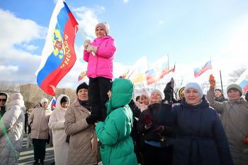 В Еманжелинске прошел митинг-концерт, посвященный Дню народного единства