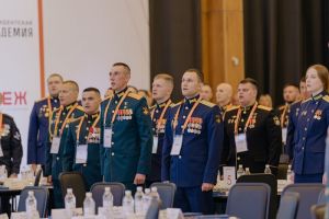 Военнослужащие и ветераны спецоперации, представляющие Уральский федеральный округ, стали участниками программы «Время героев»