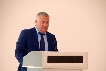 Глава Еманжелинска Дмитрий Гатов отчитался об итогах работы администрации города в 2020 году