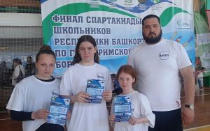 Пловцы Еманжелинска и Красногорского стали призерами открытого первенства Троицка