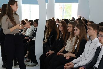 В центре молодежных инициатив «Спектр» в Еманжелинске состоялся мастер-класс «Мероприятие своими руками»
