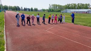 В Еманжелинске ребятишки 30 детского сада дали старт муниципальному этапу летнего фестиваля ГТО