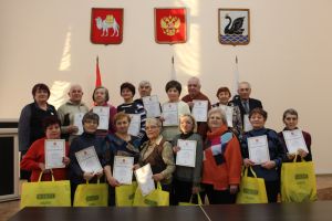 В Еманжелинске 15 активных добровольцев получили благодарности регионального министерства экологии