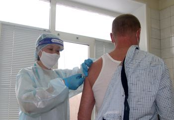 В Еманжелинский район поступило 210 доз вакцины от коронавируса