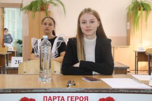 Сегодня, 6 июня, в Еманжелинске экзамен по русскому языку сдают девятиклассники