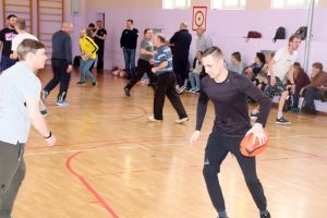 В обучающем семинаре по тэг-регби в Еманжелинске приняли участие 37 школьных учителей из Челябинской области