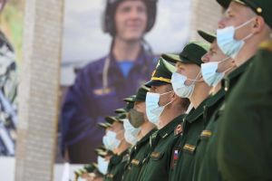 Военный комиссариат Челябинской области ведет набор южноуральцев до 52 лет в мобильный резерв