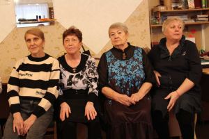 В Еманжелинске районный совет ветеранов организовал вечер в музыкальной гостиной, посвященный Дню матери