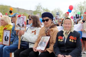 В Еманжелинске прошел торжественный митинг, посвященный 77-й годовщине Великой Победы