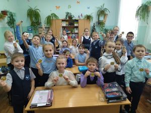 Госавтоинспекторы Еманжелинского района рассказали школьникам о важности применения светоотражающих элементов