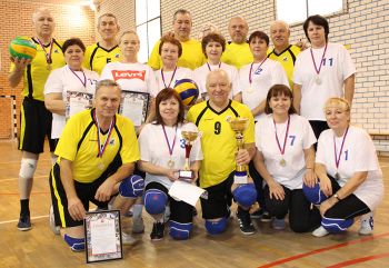 Еманжелинские волейболисты – чемпионы областной спартакиады ветеранов