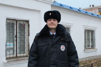 В ведении лейтенанта полиции Артема Коршунова два участка – поселок Рабочий и временно 43-й квартал Еманжелинска