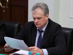Еманжелинцы могут задать вопросы министру дорожного хозяйства и транспорта Челябинской области Дмитрию Микулику