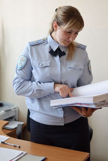 Майор юстиции Екатерина Тищенко из Еманжелинского района 16 лет на службе в полиции