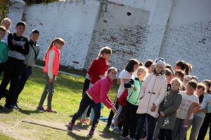 Одна из первых в новом учебном году школа № 16 из Еманжелинска приступила к сдаче норм ГТО