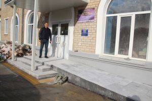 В еманжелинской центральной районной библиотеке имени Ирека Сабирова, где идет большой ремонт, подрядчик нарушил сроки контракта
