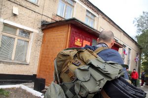 20 спальников и 20 ковриков для мобилизованных увезли из Еманжелинска в Челябинск