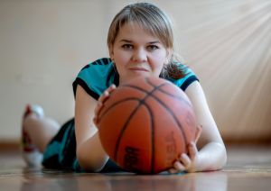 «Баскетбольный фристайл»: баскетбол воспитывает команду, считает педагог школы № 15 Еманжелинского района Юлия Насибулина