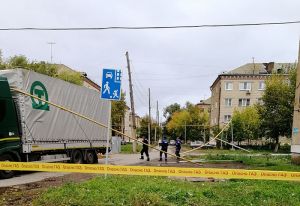 В Еманжелинске в два дома, оставшиеся из-за ДТП без голубого топлива, возобновлена подача газа