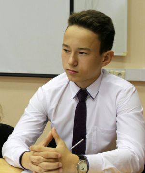 Девятиклассник 16-й Рамиль Миннуллин - успешный и активный школьник