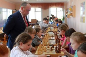 Около ста шахматистов приняли участие в первенстве Еманжелинского района