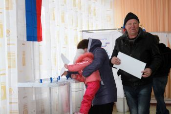 По данным на 15 часов 18 марта сделали свой выбор почти половина избирателей Еманжелинского района