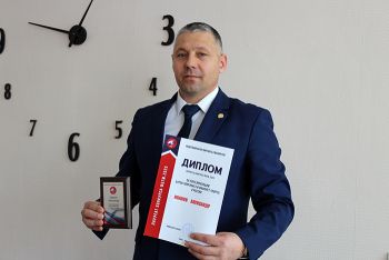 Еманжелинец Александр Иванов награжден именным дипломом за популяризацию батон твирлинга и мажорет-спорта в России
