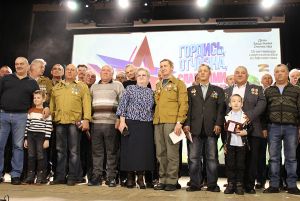 В Еманжелинске чествовали воинов-интернационалистов и участников СВО