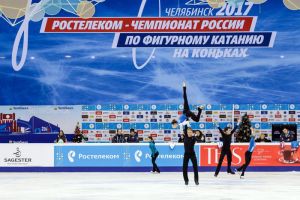 В Челябинске лучшие фигуристы России начали борьбу за медали