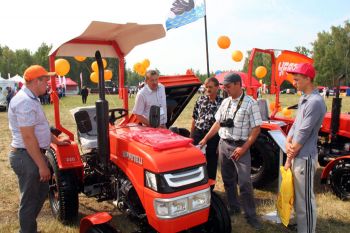 Производство мини-тракторов в Еманжелинске получит государственную поддержку