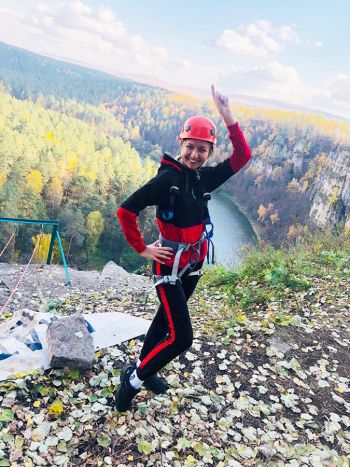 Анастасия Матюшкина из Еманжелинска мечтает прыгнуть с парашютом