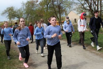 Красногорский дом детского творчества «Алый парус» в преддверии Дня Победы провел военно-патриотическую игру